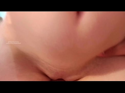 ❤️ Nire ahizparen gelan lo egiten eta horrela esnatu nintzen ❤️ Azal bideoa %eu.mrpornogratis.ruan